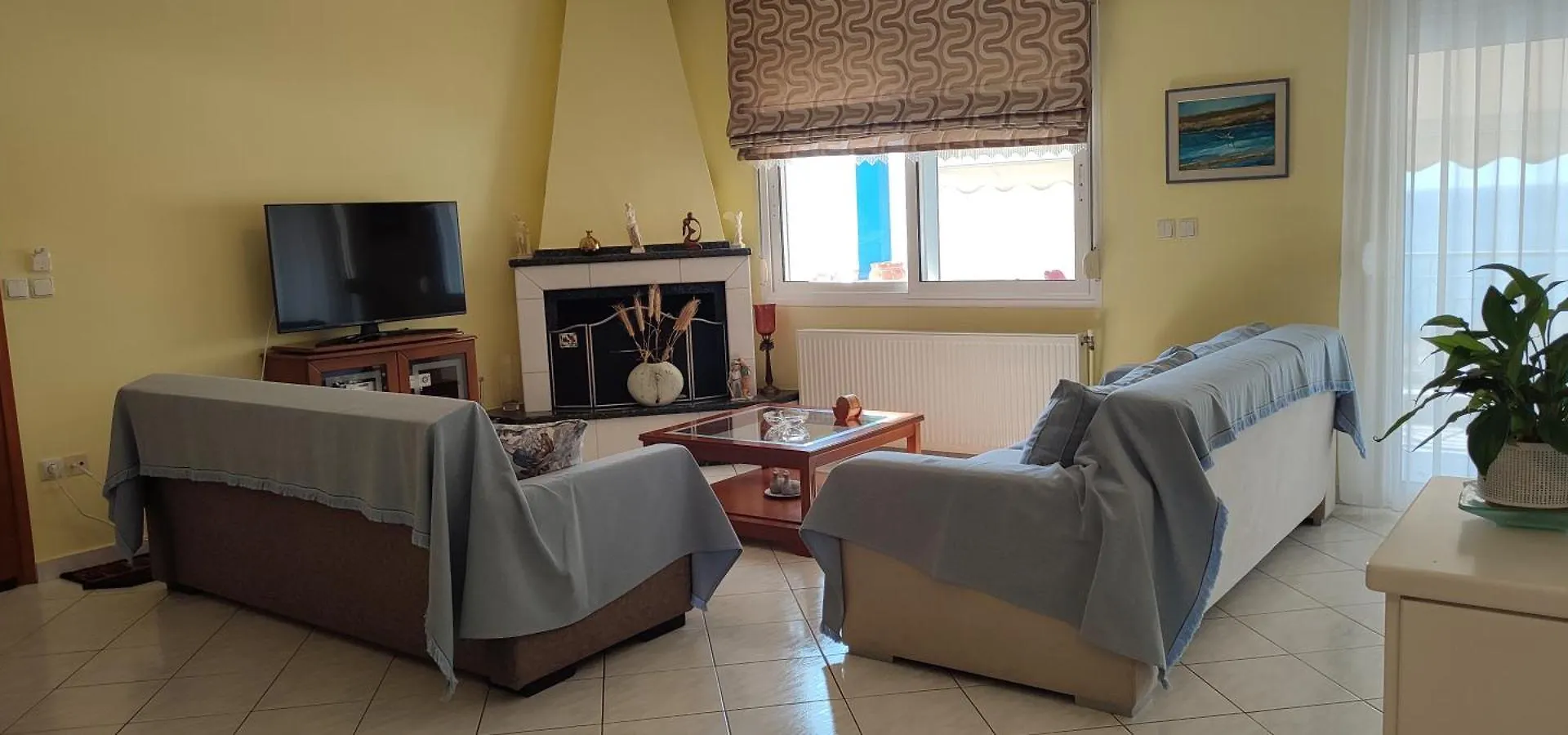 Blue Dolphins Apartment Nea Moudania Greece