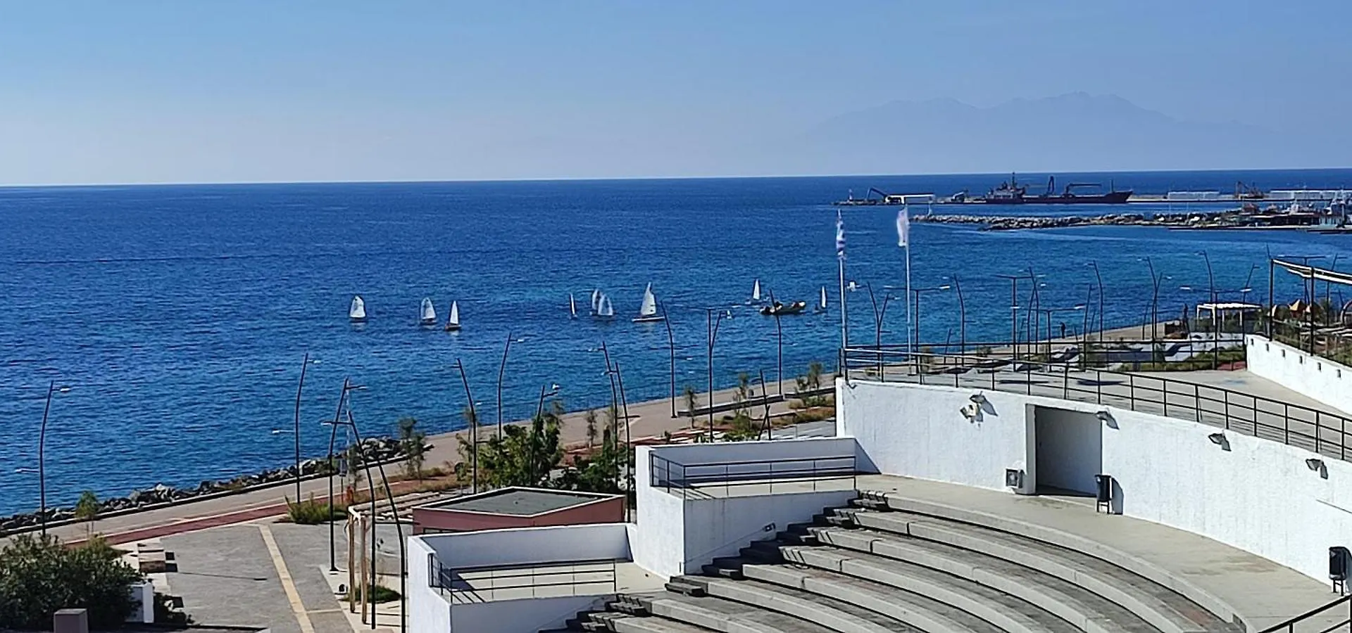 Blue Dolphins Apartment Nea Moudania